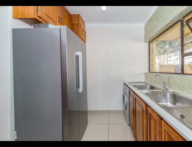 4 BEDROOM FREESTANDING FOR SALE IN EDENBURG
